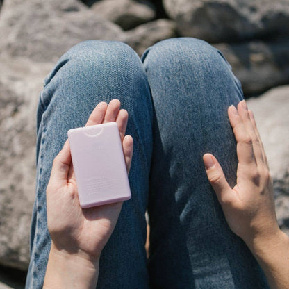 ULTRA-MOISTURIZING ORGANIC POCKET HAND SANITIZER